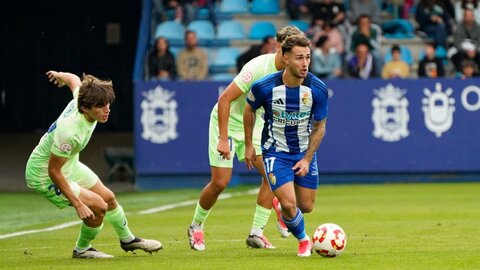 El equipo blanquiazul mereció más ante un gran ejercicio de resistencia blaugrana, con grandes paradas de Astralaga en los minutos finales.