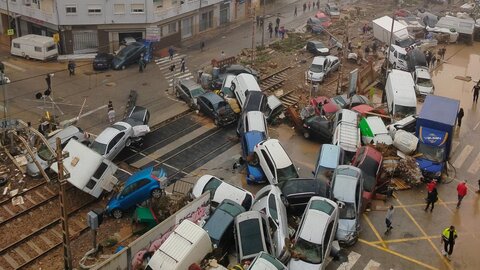 Más de un centenar de fallecidos, miles de daños materiales, pueblos destrozados y una desolación enorme rodean la tragedia ocurrida en la Comunidad Valenciana.