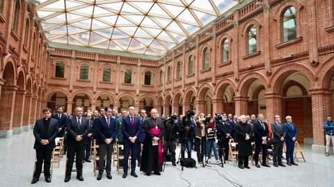 Acto de inauguración del Museo Diocesano y de la Semana Santa de León, con la asistencia del presidente de las Cortes Autonómicas, Carlos Pollán, el consejero de Medio Ambiente, Vivienda y Ordenación del Territorio, Juan Carlos Suárez-Quiñones, el alcalde de León, José Antonio Diez, y otros representantes institucionales. Foto: Campillo