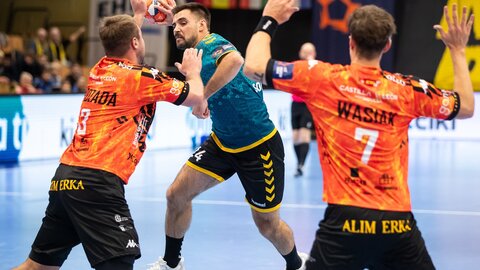 Con todo resuelto con anterioridad el Abanca Ademar se despidió de la competición europea con una derrota intrascendente en Eslovenia ante el Gorenje Velenje por 28-25, en un partido sin historia.