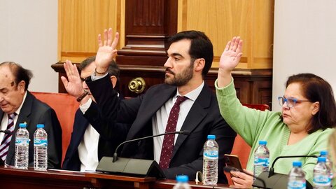 El Ayuntamiento de León celebra el pleno ordinario del mes de noviembre con la aprobación inicial del presupuesto general para 2025. Foto: Campillo