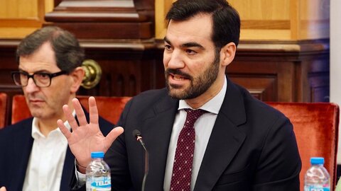 El Ayuntamiento de León celebra el pleno ordinario del mes de noviembre con la aprobación inicial del presupuesto general para 2025. Foto: Campillo