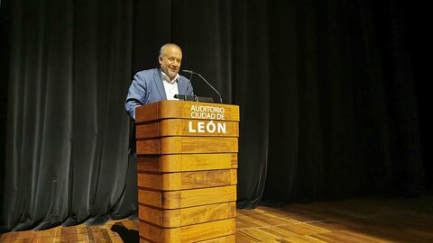 Con motivo del Día Internacional de las Personas con Discapacidad el Auditorio Ciudad de León ha acogido este lunes la gala de los centros de atención especializada de la Diputación (4)