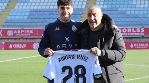 Adrián, que es clave en el filial culturalista, se ha ganado un hueco en un plantel sumamente competitivo.