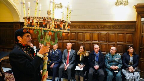 Recreación del tradicional canto del Ramo de Navidad organizado por el Museo de la Emigración Leonesa  Foto: Campillo