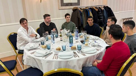 La Cultural y Deportiva Leonesa ha celebrado este jueves su tradicional comida de Navidad con los mejores deseos y una apuesta de trabajo y esfuerzo común de cara al nuevo año.