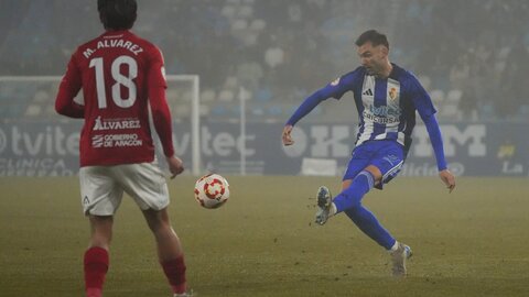 La Ponferradina liquida el Tarazona en dos minutos y cotiza al alza. El equipo berciano se engancha a lo alto de la clasificación y deja ver su buen momento en la Liga.