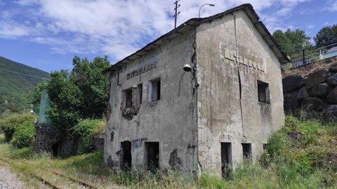 Estación Matarrosa del Sil.