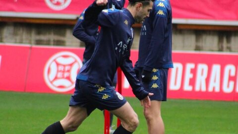 La plantilla de la Cultural y Deportiva leonesa se enfrenta este fin de semana al Barça Atlétic después de una semana de entrenamientos tras el parón navideño. Fotos: CyD Leonesa.