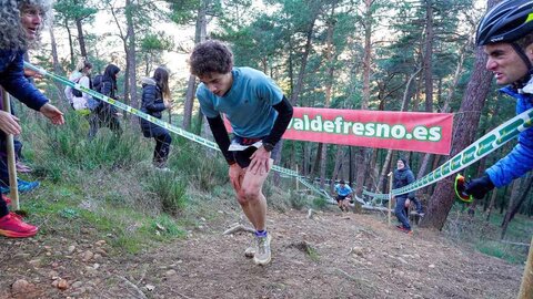 La ciudad de León ha acogido este domingo la decimotercera edición de la carrera Trascandamia, que abre el calendario deportivo del año con salida y llegada en el Puente Romano de Puente Castro y para la que se han inscrito unas 700 personas. Fotos: Campillo | Ayto León