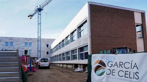 El consejero de Sanidad, Alejandro Vázquez Ramos, visita las obras de reforma del centro de salud de San Andrés del Rabanedo.
Fotos: Campillo