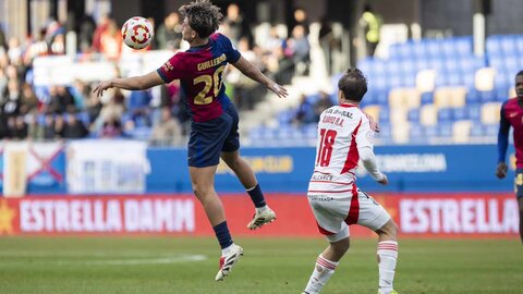 El equipo blanquiazul se exhibe ante el filial blaugrana y se hace con una gran victoria que le mete de lleno por las primeras posiciones.