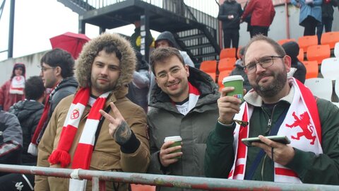 La Cultural da una lección de buen juego y golea al Lugo en una tarde brillante. El equipo de Raúl Llona muestra solvencia y buen juego y se apunta una nueva victoria lejos del estadio Reino de León. Fotos: Isaac Llamazares