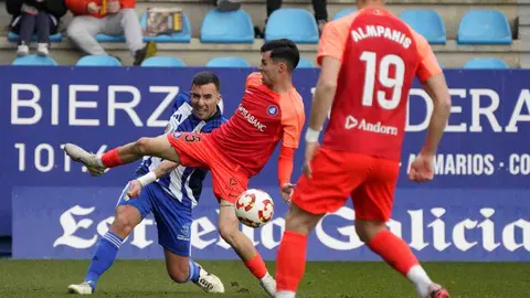 La Ponferradina se enfrenta al Andorra en un duelo en el que busca asentarse en lo más alto de la clasificación.