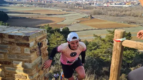 Iván Álvarez se propone batir el récord del mundo del Camino de Santiago Francés corriendo.