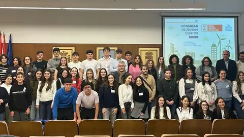 Foto de familia VI Congreso Jóvenes Expertos.