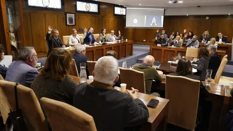 Pleno ordinario del Ayuntamiento de Ponferrada. Foto: César Sánchez.