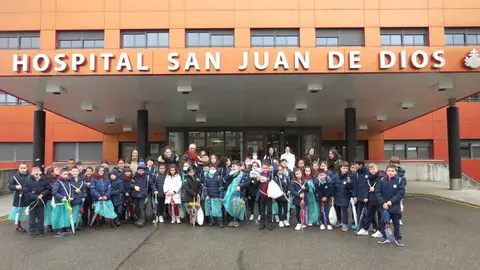 En el marco de la Semana de San Juan de Dios 2025 han visitado el centro dos clases de 3º de Primaria del Colegio La Anunciata.