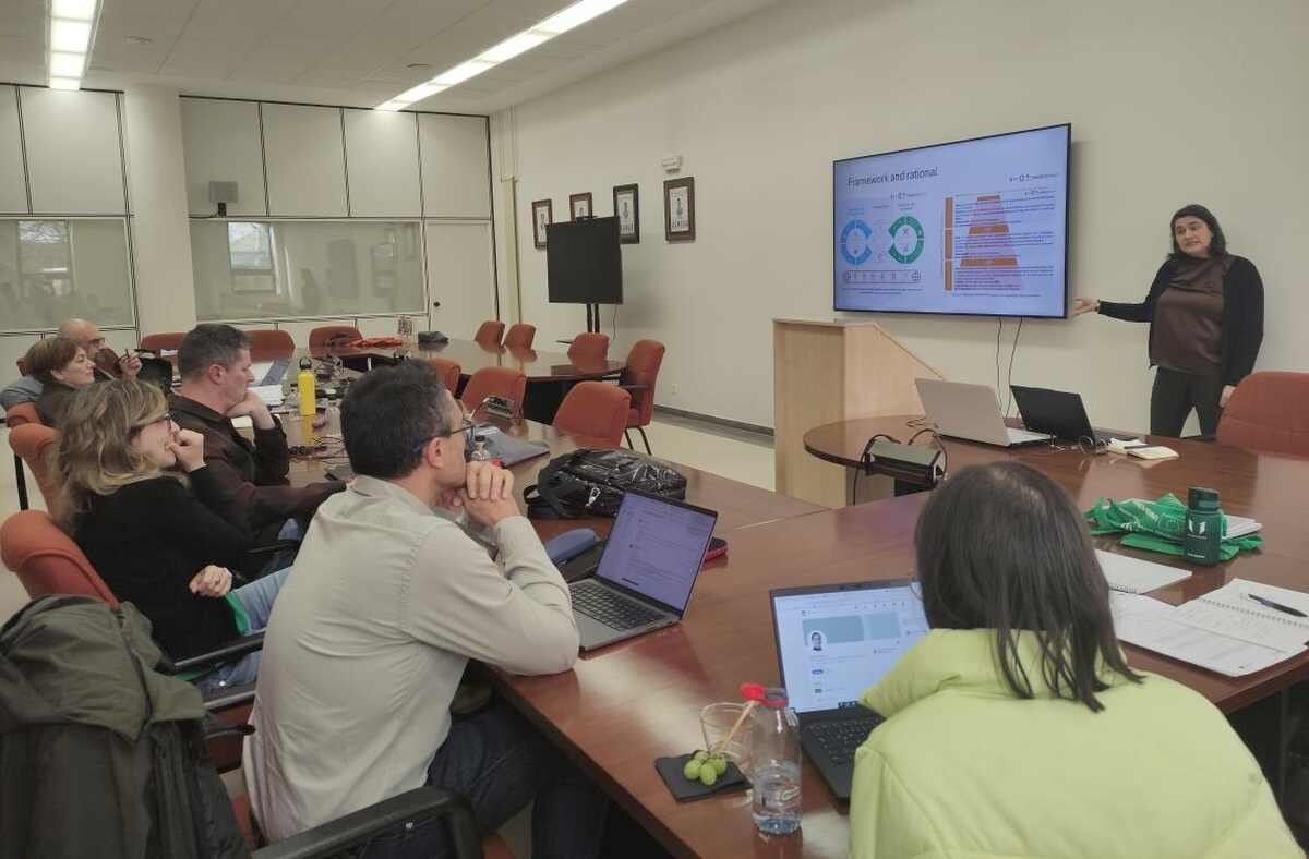 Un instante del encuentro de trabajo mantenido en la Universidad de León.